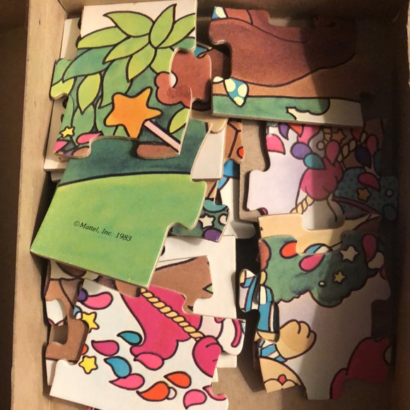 1983 Poochie Golden Puzzle 25pc Swing Time Tree Fairy Puppy Dogs Complete - Picture 3 of 3